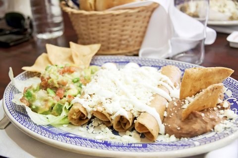 Picture of Tacos, taquitos and more about how to make tacos Mexican Style - Item No. mexcocina-feb2 Picture of Tacos, taquitos and more about how to make tacos Mexican Style - Item No. mexcocina-feb2